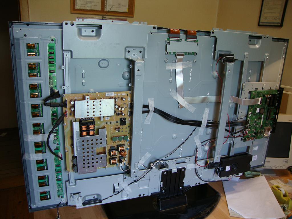 LCD TV na servisu rtv6